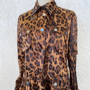 Dolce & Gabbana leopard wind jacket 😎